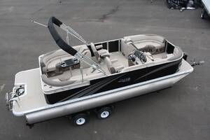 2025 21 Tmltz Quad Lounge 5