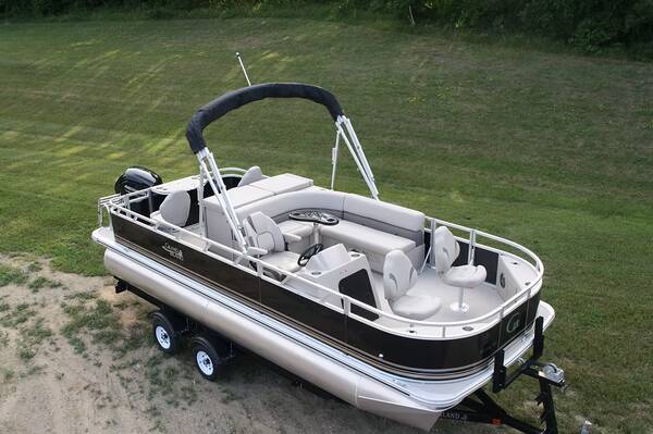 2025 2180 Front And Rear Fish 1