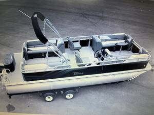 2025 Grand Island 2180 Quad Lounge Tritoon