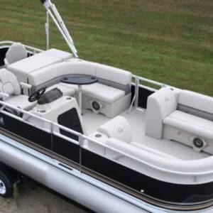 21' 2180 Rear Fish