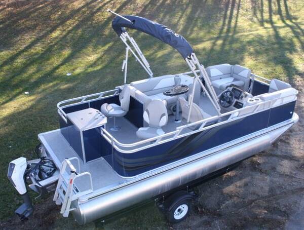 19' Rear Fish 3